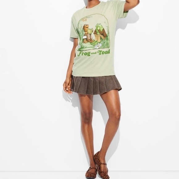 Frog and Toad Graphic T Shirt Light Green Crew Neck Short Sleeve Casual Top XS - Picture 6 of 6
